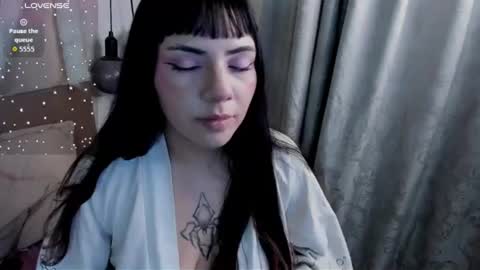 hinata  online show from June 13, 2:00 am