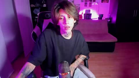 xIce Boy online show from April 24, 1:40 am