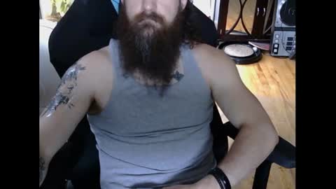 xiisil online show from June 15, 3:48 pm