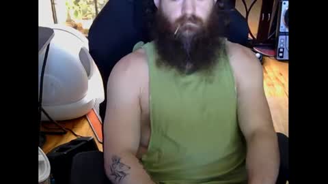 xiisil online show from June 8, 5:03 pm