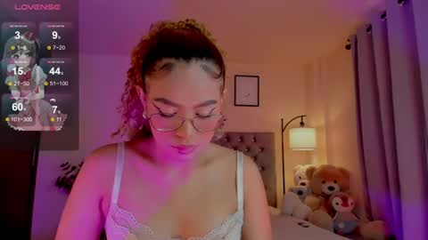 camila online show from June 19, 8:59 pm
