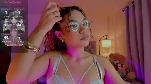 camila online show from July 3, 8:35 pm