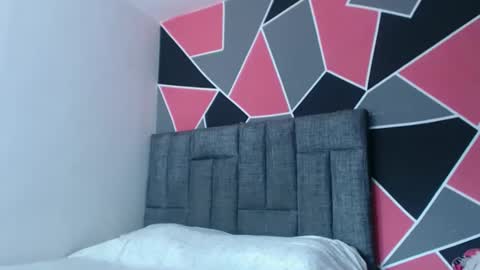 ximena suarez online show from November 18, 3:15 pm