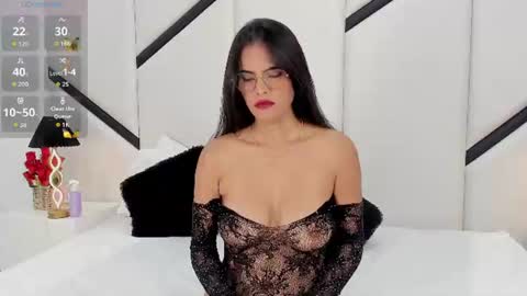 ximenacosta online show from June 16, 11:47 am
