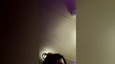 xkittymeowz online show from April 27, 4:43 am