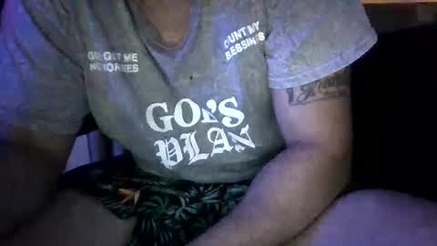 Snapshot of xlpack69 chatting on September 12, 3:41 am John online show from September 12, 3:41 am