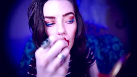Bella Bondai online show from July 18, 2:13 am