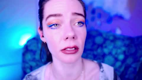 Bella Bondai online show from September 10, 1:50 am