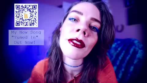 Bella Bondai online show from May 19, 1:56 am