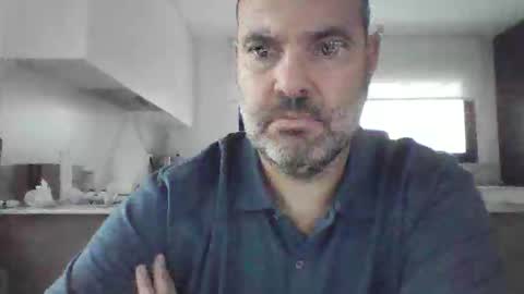 xoriso online show from October 13, 4:09 pm