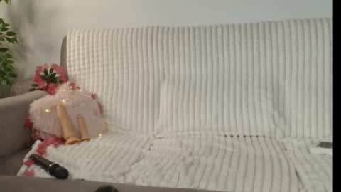Snapshot of xoxo_cherry1 chatting on October 4, 3:59 am Cherry online show from October 4, 3:59 am