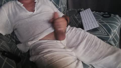 XslashmeX online show from May 4, 9:54 pm