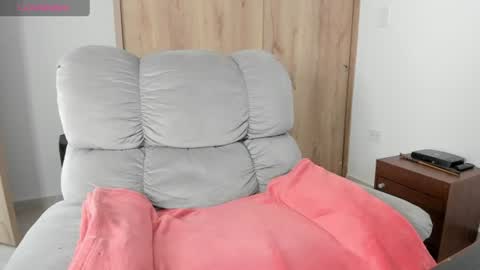 Hellen Sofia instagram hellen5546 online show from August 4, 7:32 pm