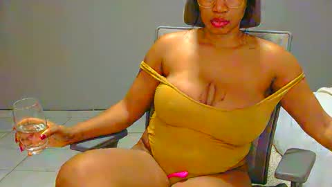 spykeXtee online show from March 2, 9:05 am