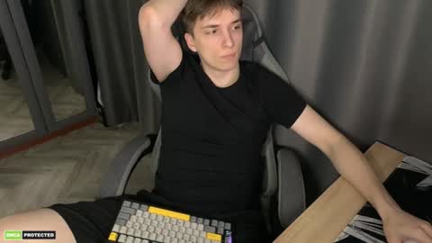 DerekHehe online show from February 1, 4:04 pm