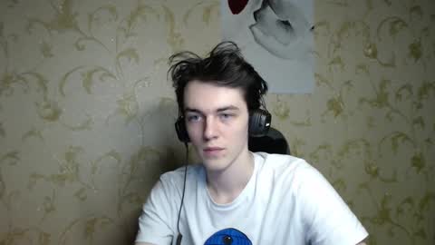 traqqq online show from March 16, 10:03 pm