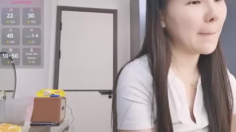 xuyihan online show from March 8, 5:33 am