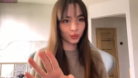 Lily online show from May 5, 11:27 am