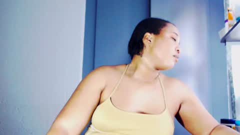 Xxamor online show from December 8, 1:36 pm