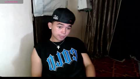 xxasiankurt online show from December 15, 6:42 am