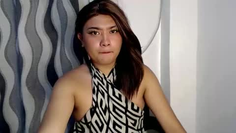 Loyd online show from April 25, 5:54 pm