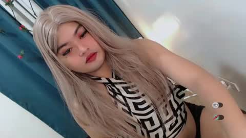 Loyd online show from June 23, 1:46 am