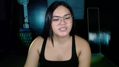 Kylie Smith online show from October 26, 8:41 pm