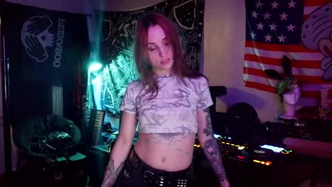 Lilith online show from May 3, 2:50 am