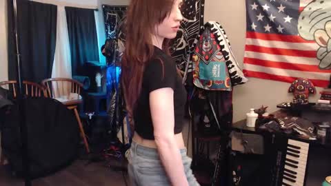 Snapshot of xxlilithmoonxx chatting on September 26, 5:15 am Lilith online show from September 26, 5:15 am