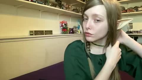 Snapshot of xxloveanastasia chatting on September 18, 5:28 pm LoveAnastasia online show from September 18, 5:28 pm