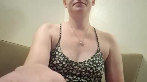 xxmariebliss online show from June 25, 12:21 pm
