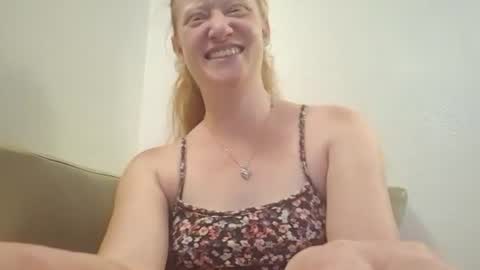 xxmariebliss online show from July 16, 1:47 pm