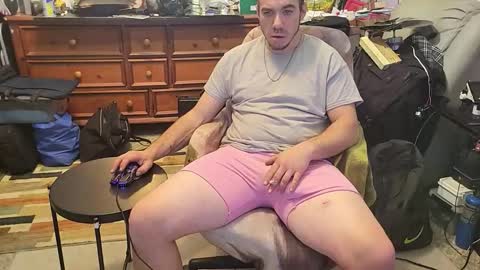 xxScubaStevexx online show from December 18, 1:06 pm