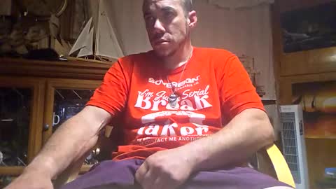 xxScubaStevexx online show from May 6, 5:46 am
