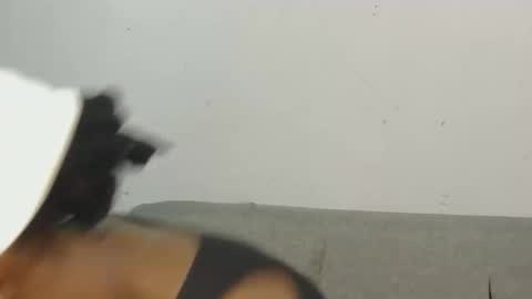 xxsexytalia28 online show from October 10, 11:49 am