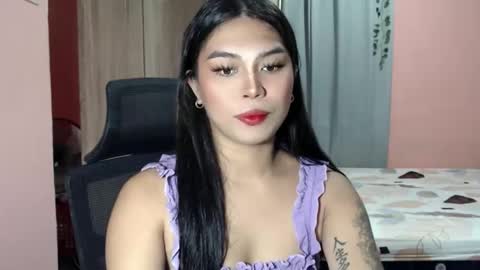 xxstunningmichxx online show from November 24, 5:39 am