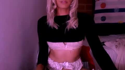 Chiara online show from April 30, 5:12 am