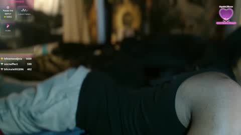 xxxjrstrokesxxx online show from November 25, 7:01 pm