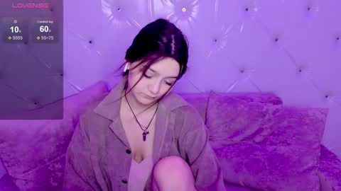 foxy online show from February 8, 9:35 am