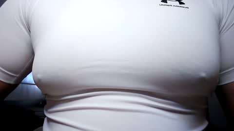 xxxotter online show from April 19, 10:05 am