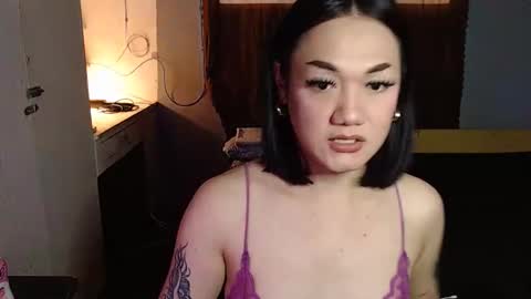 Melissa online show from April 25, 1:19 am