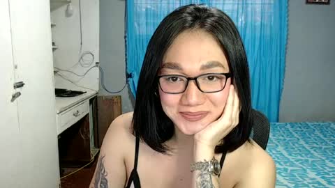 Melissa online show from June 26, 5:13 am