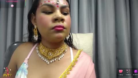 yazhini online show from April 29, 11:48 am
