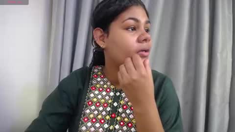 yazhini online show from June 16, 11:47 am
