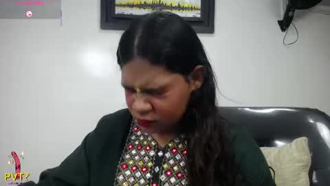 yazhini online show from July 20, 11:34 am