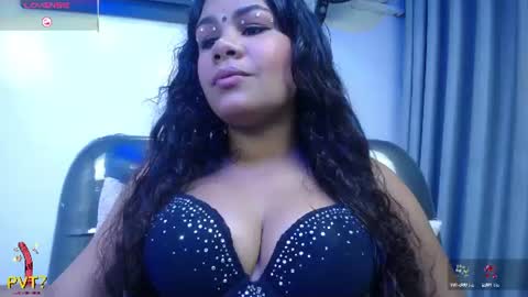 yazhini online show from July 3, 11:59 am