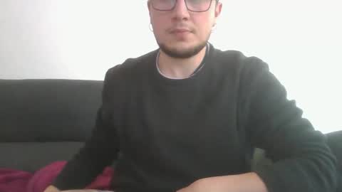 yakajoe97 online show from December 5, 1:42 pm