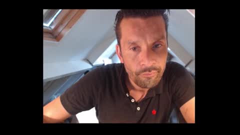 Snapshot of yallayalla1806 chatting on September 18, 9:24 am yallayalla1806 online show from September 18, 9:24 am