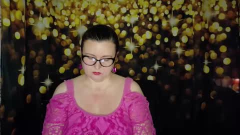 Anika online show from December 17, 1:29 pm