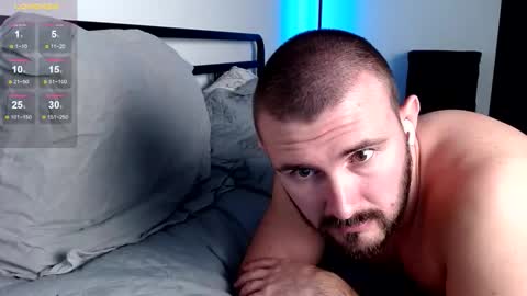 Snapshot of yanjens chatting on October 16, 9:09 am ALEX online show from October 16, 9:09 am